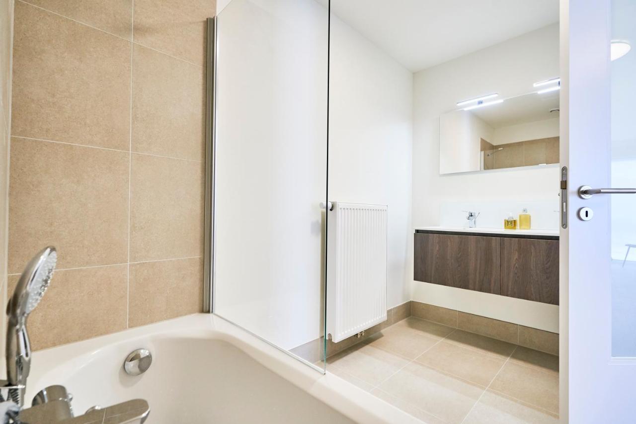 Diamant 2Br Apartment Bruxelles Exterior foto